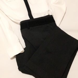 Very dark gray pants